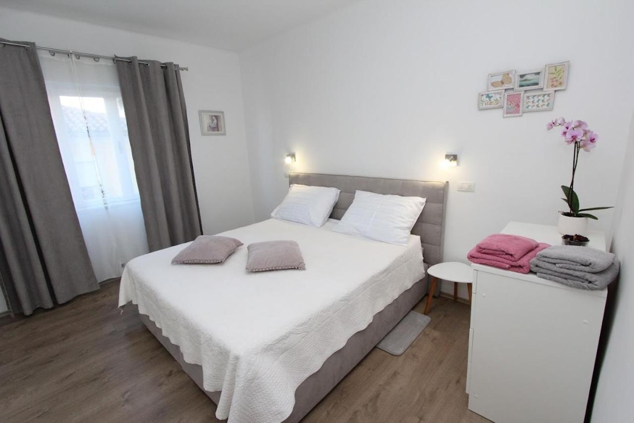 Apartamento Kika Rovinj Exterior foto